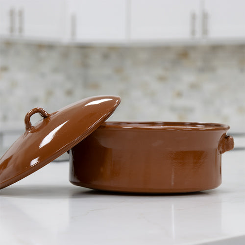 https://www.terramarimports.com/cdn/shop/products/Cocotte-28cm-S-1428-28CM_500x500.jpg?v=1659378443